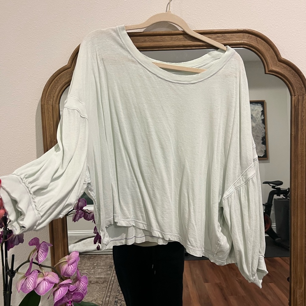 FREE PEOPLE puff sleeve
